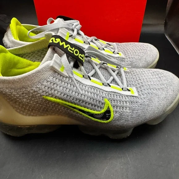 Nike Air VaporMax Gray White Volt Youth Shoes Sneakers Size 6.5 With Box - Picture 4 of 16